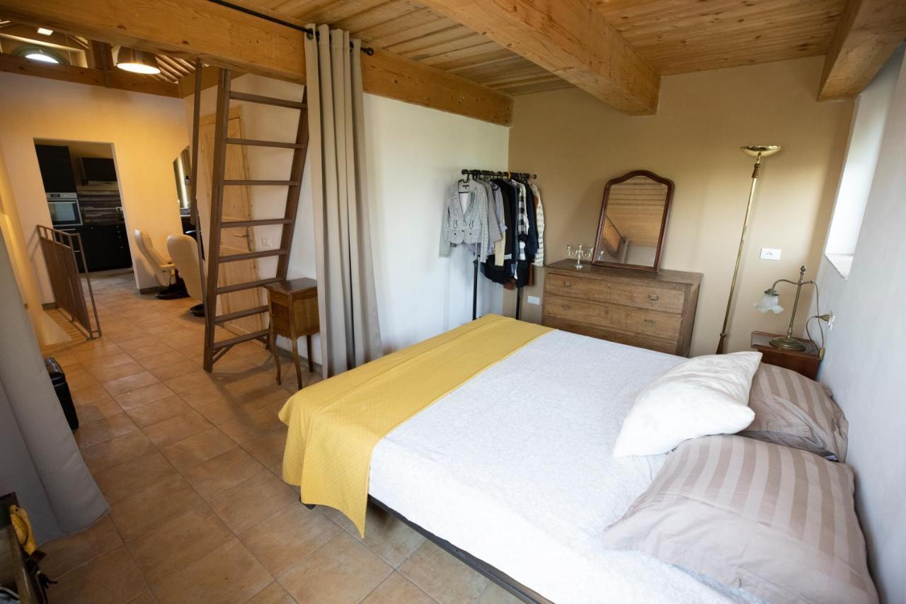 La Vita Nuova Appartements - Appart B&B Morro d'Alba Bagian luar foto